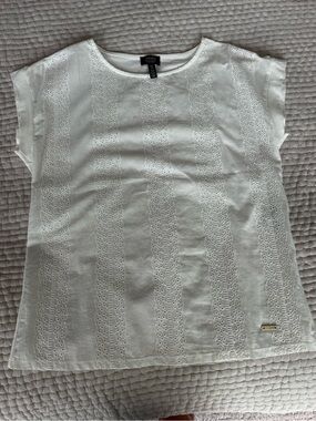 NWOT Jones New York, Size S, White Eyelet Tee